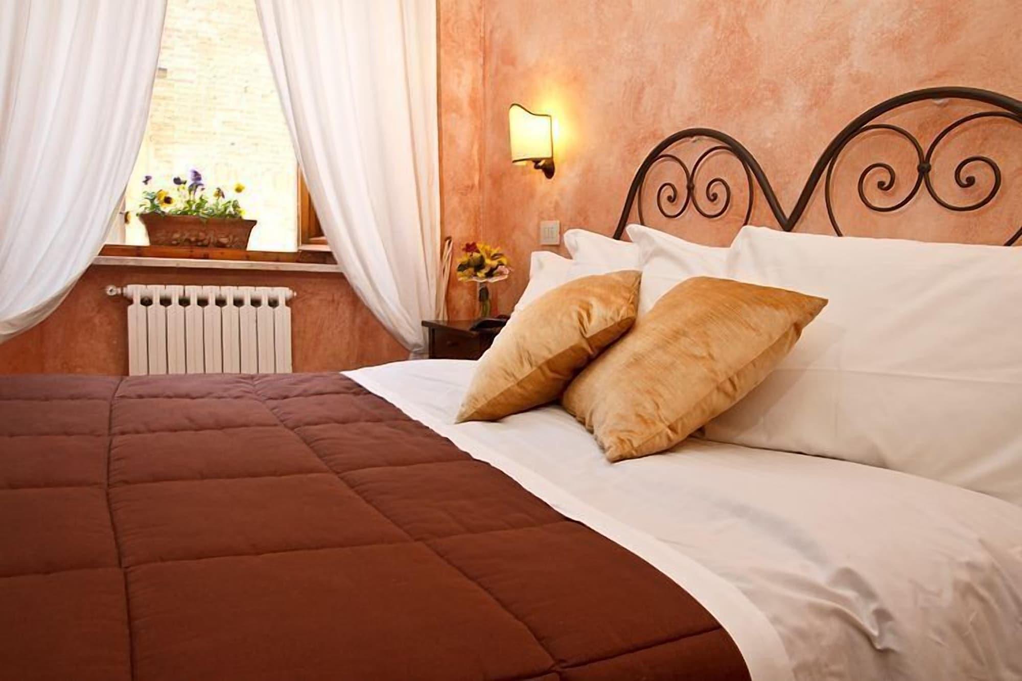 Albergo Duomo Montepulciano Luaran gambar
